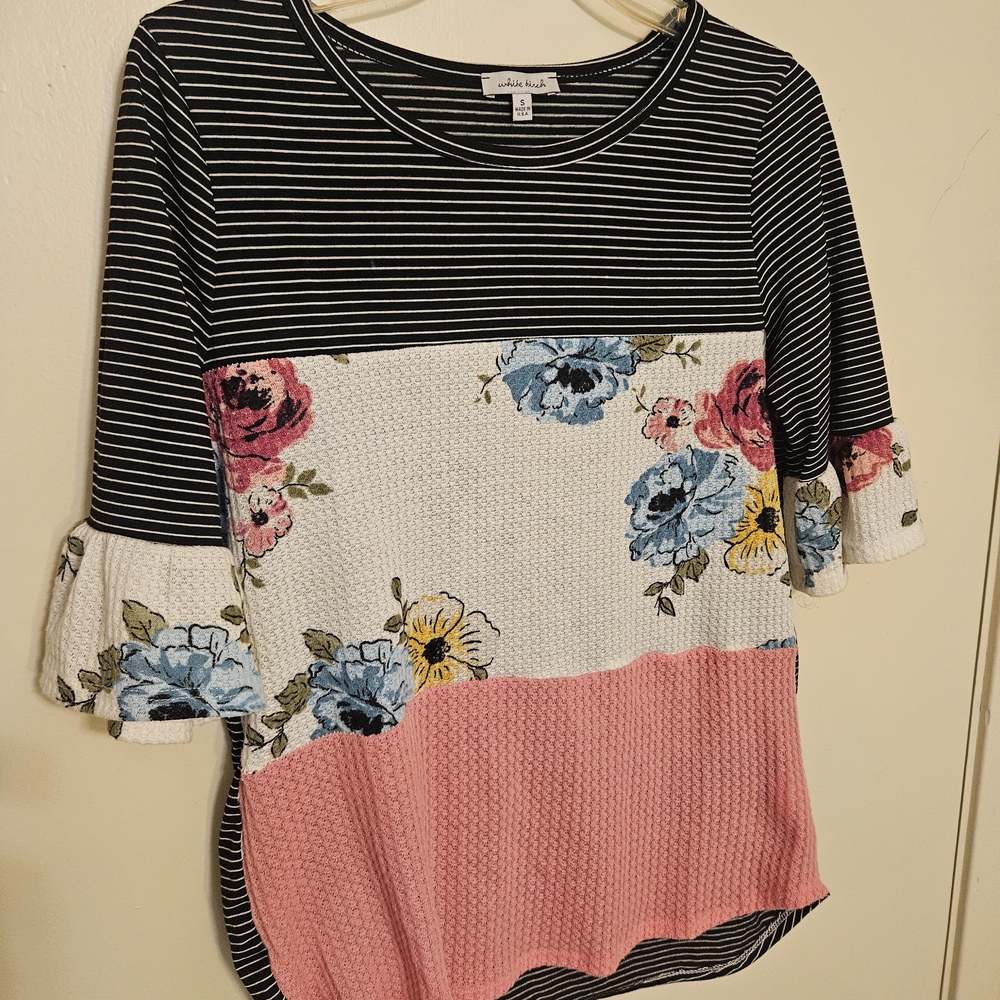 white birch Black Stripe Floral Colorblock Short Sleeve Tee